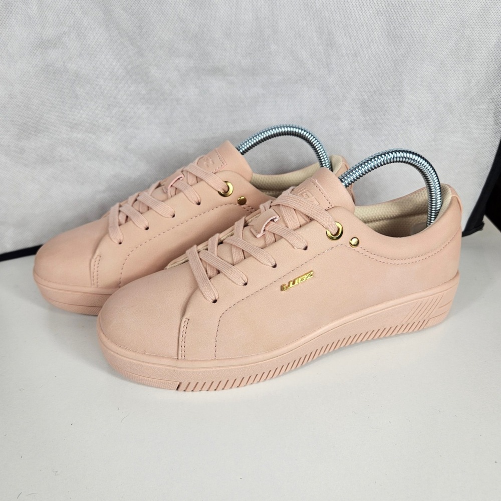 Lugz Amor Womens 8 Pink Low Top Platform Sneakers Gold Hardware WAMORD-6510